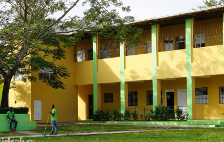 Park School and Care Centre, Caraballo