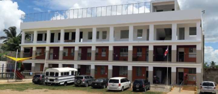 Santo Domingo East School 